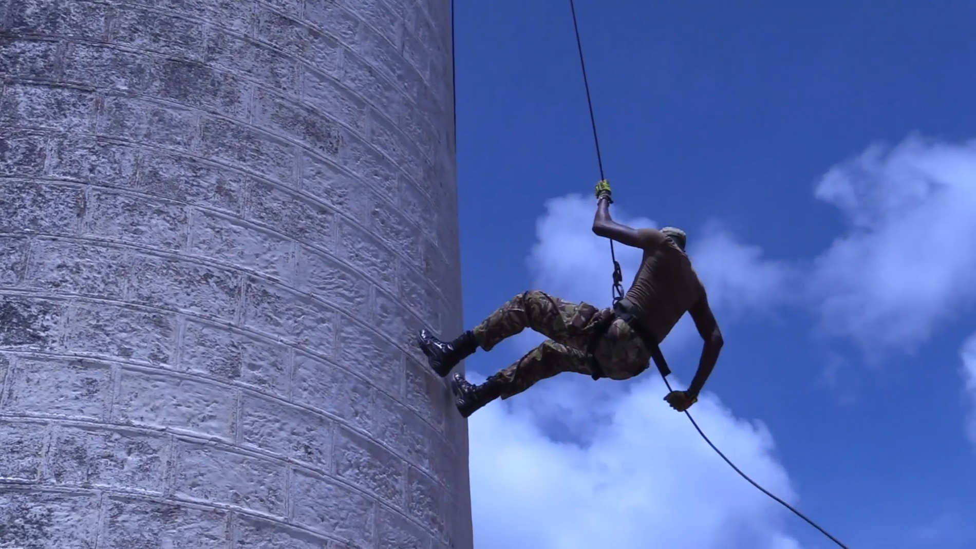 UK's 4 RIFLES trains alongside the Barbados Defence Force